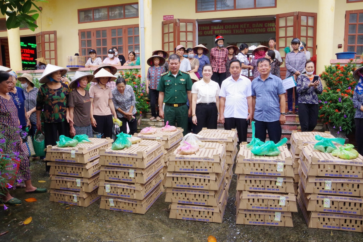 Dấu ấn 10 năm xây dựng “thế trận lòng dân” nơi biên giới biển Hưng Yên